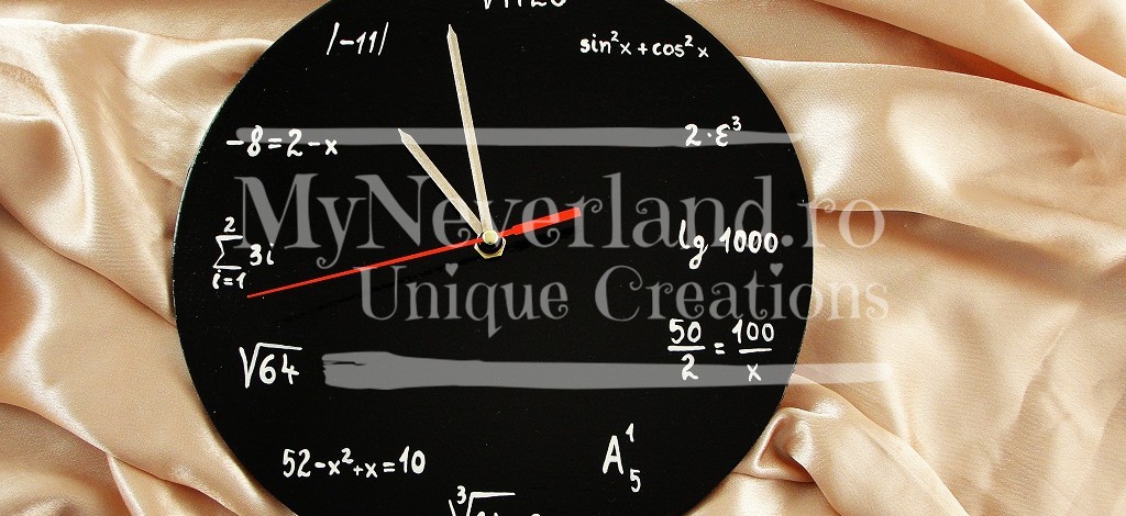 Ceas de perete "Math"