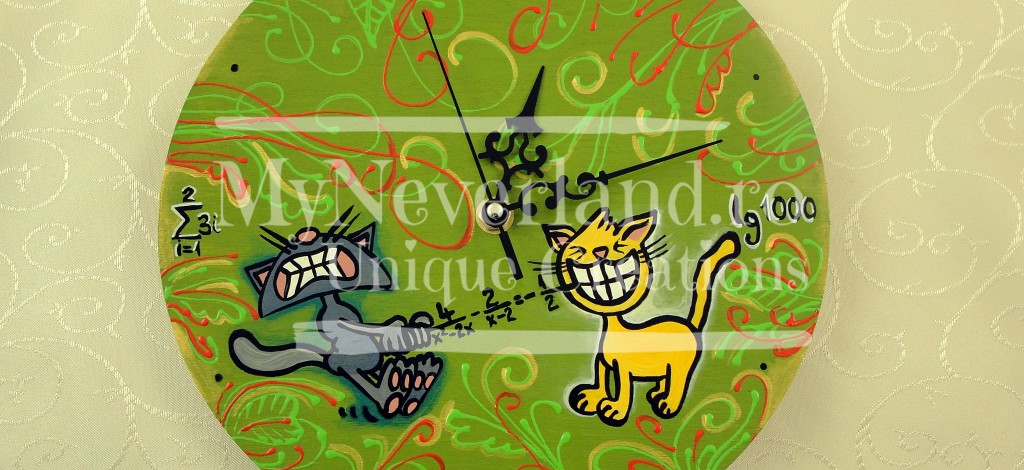 Ceas de perete "Cats fighting over math"