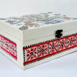 Cutie pentru bijuterii "Red Traditional Designs"