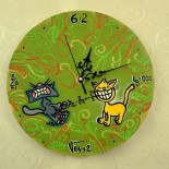 Ceas de perete "Cats fighting over math"