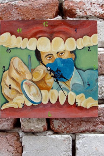 Ceas de perete "At the dentist"